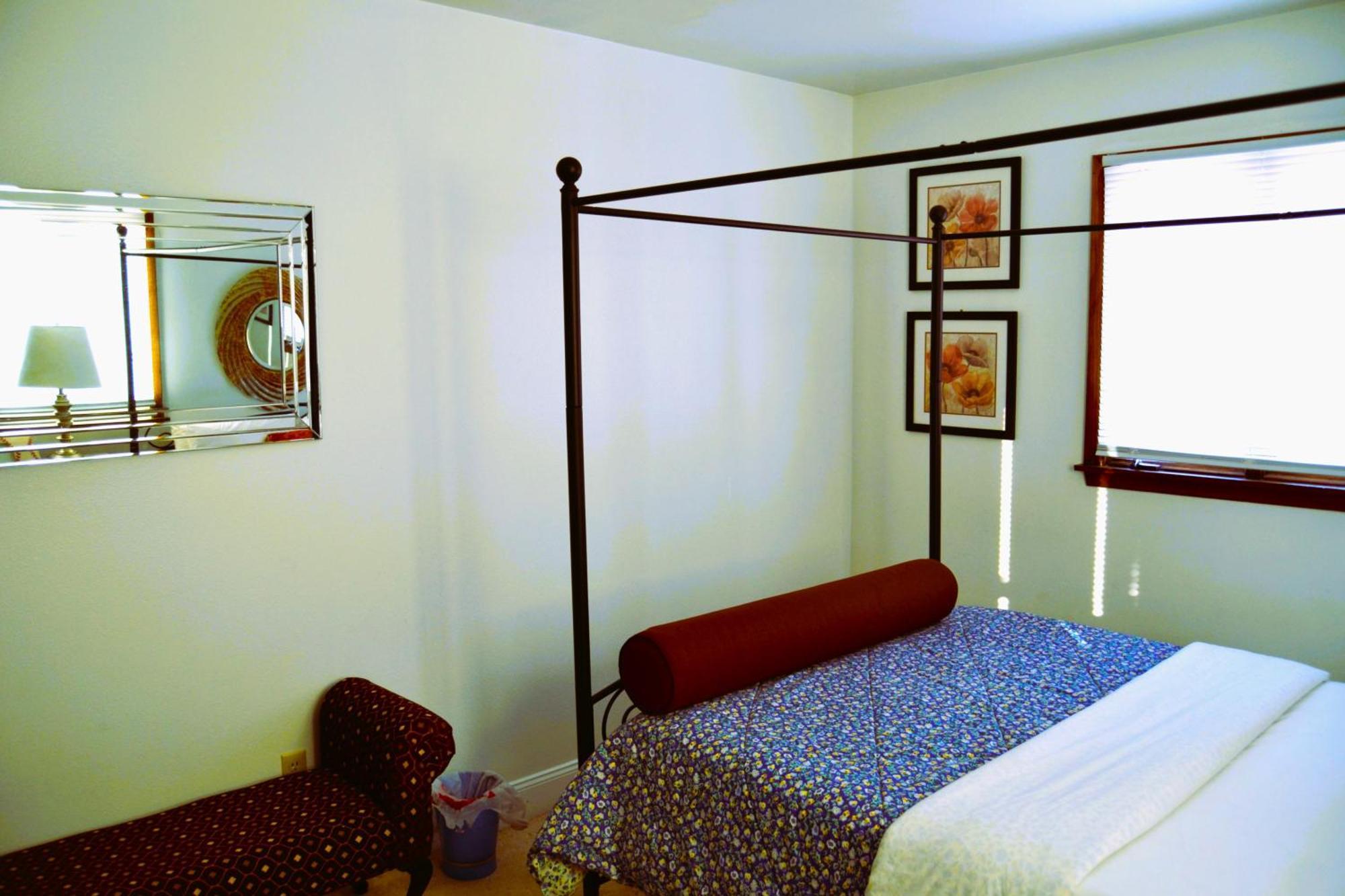 Arhaus 3 Apartment Grand Forks Bagian luar foto