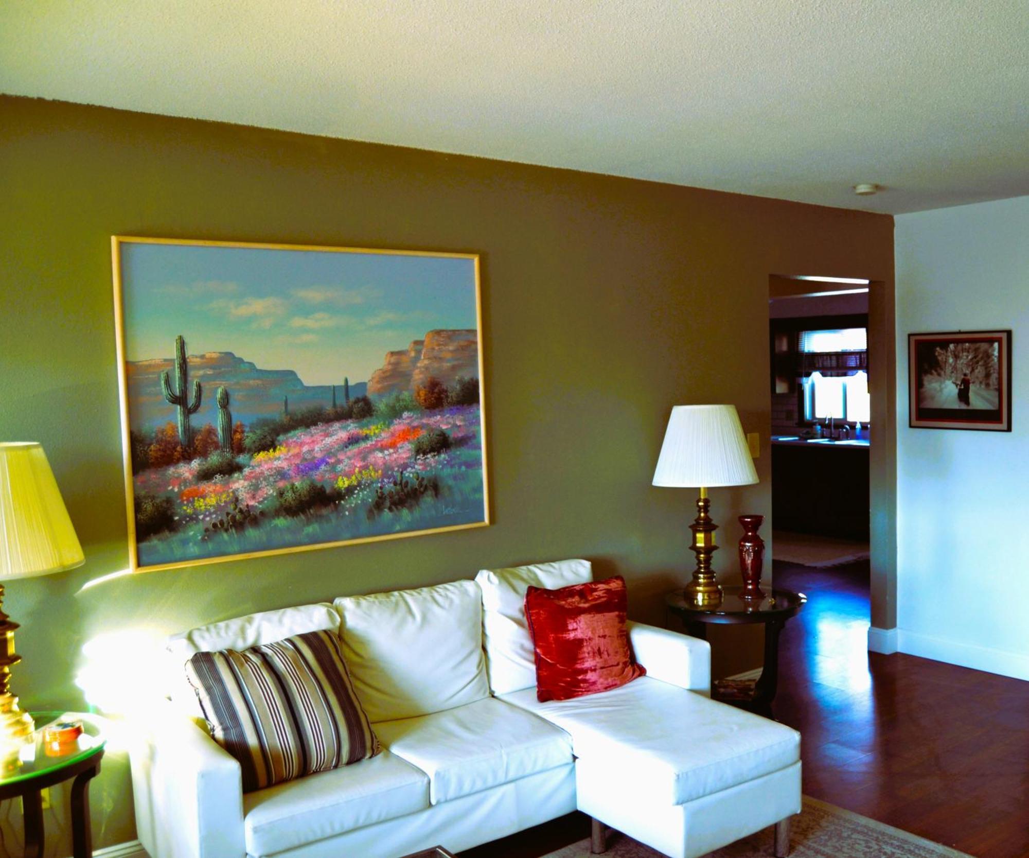 Arhaus 3 Apartment Grand Forks Bagian luar foto